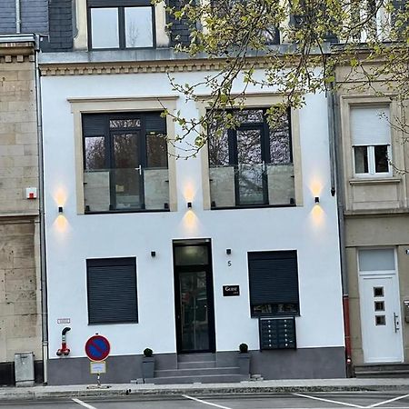 Guesthaus 2 Hotell Dudelange Eksteriør bilde
