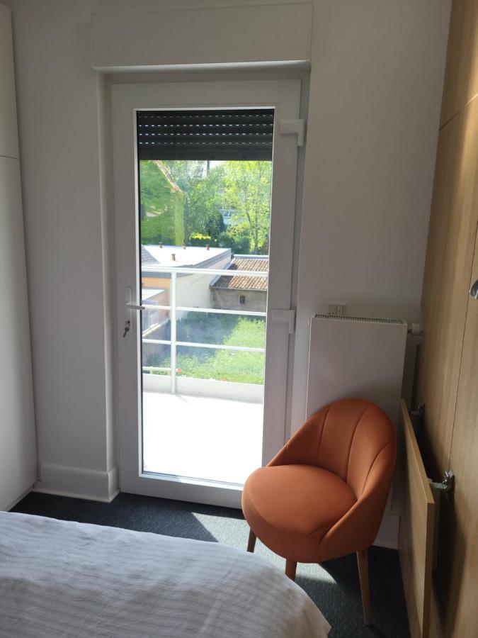 Guesthaus 2 Hotell Dudelange Eksteriør bilde