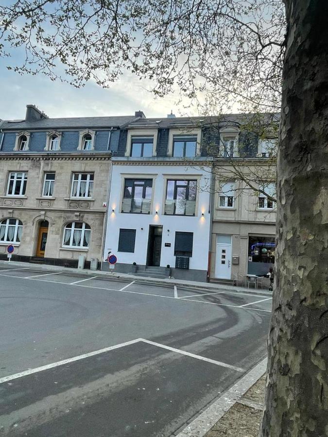 Guesthaus 2 Hotell Dudelange Eksteriør bilde