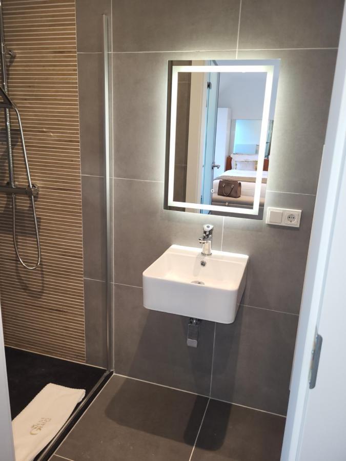 Guesthaus 2 Hotell Dudelange Eksteriør bilde