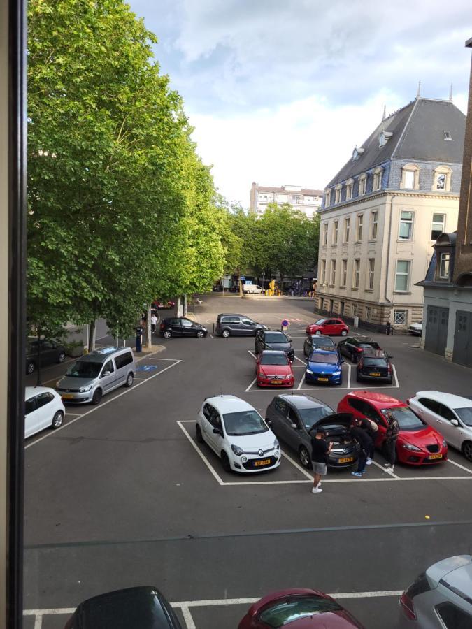 Guesthaus 2 Hotell Dudelange Eksteriør bilde