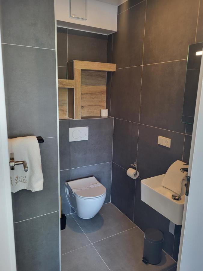 Guesthaus 2 Hotell Dudelange Eksteriør bilde